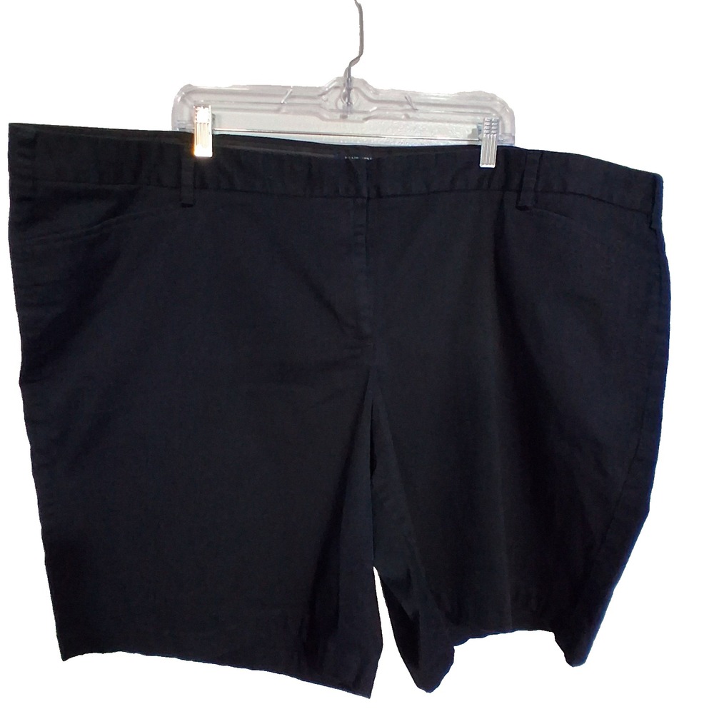 Lands End Womens Plus Size Black‎ Shorts Size 30W Pockets Zip Button
